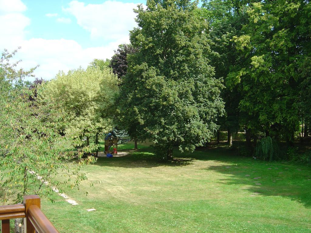 פונטנבלו Domaine De Chantemerles מראה חיצוני תמונה